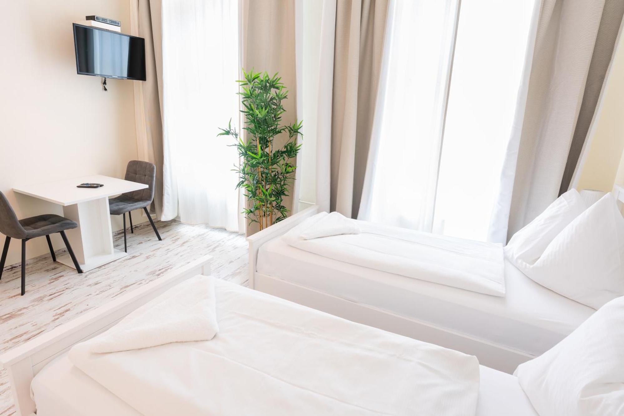 Hotel Schoenbrunn ウィーン エクステリア 写真